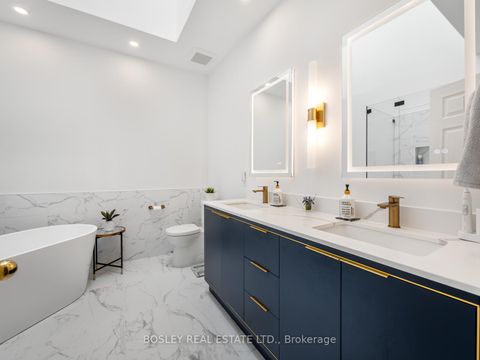 Photo 30 at 8 De Savery Crescent, Mount Pleasant West, Toronto