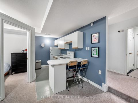 Photo 40 at 8 De Savery Crescent, Mount Pleasant West, Toronto