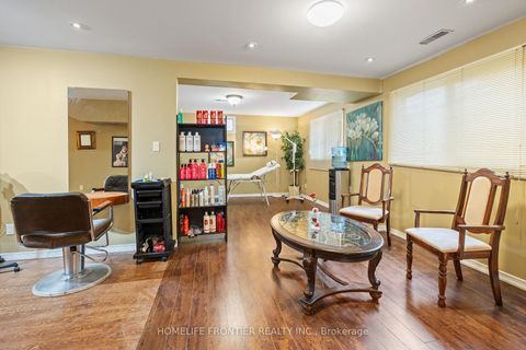 Photo 15 at 55 Attridge Drive, Aurora Village, Aurora