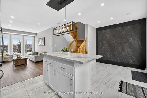 Photo 9 at 193 Zokol Drive, Bayview Northeast, Aurora