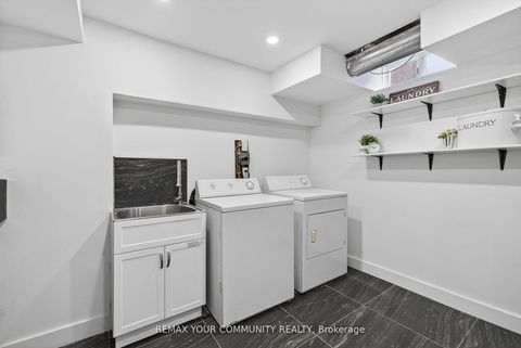 Photo 18 at 193 Zokol Drive, Bayview Northeast, Aurora