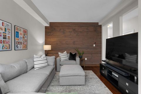 Photo 6 at 21 - 376 Blake Street, Codrington, Barrie