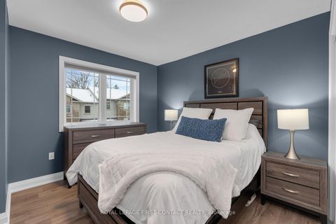 Photo 13 at 21 - 376 Blake Street, Codrington, Barrie