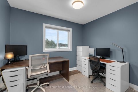 Photo 19 at 21 - 376 Blake Street, Codrington, Barrie