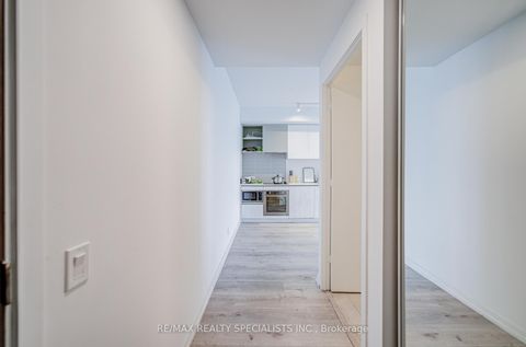 Photo 5 at 4511 - 7890 Jane Street, Vaughan Corporate Centre, Vaughan