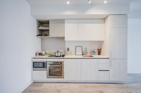 Photo 9 at 4511 - 7890 Jane Street, Vaughan Corporate Centre, Vaughan