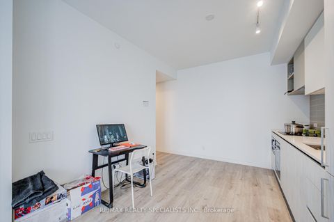 Photo 12 at 4511 - 7890 Jane Street, Vaughan Corporate Centre, Vaughan