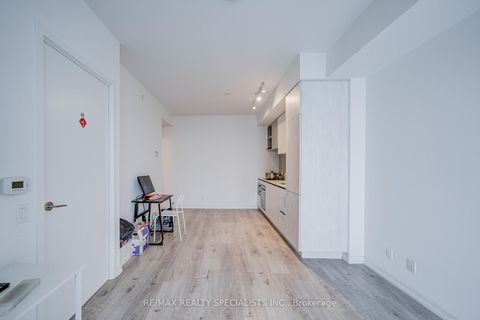 Photo 17 at 4511 - 7890 Jane Street, Vaughan Corporate Centre, Vaughan