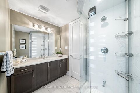 Photo 9 at 15 Carrville Woods Circle, Patterson, Vaughan