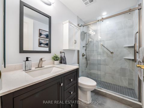 Photo 16 at 510 - 10 Old York Mills Road, York Mills, Toronto