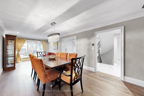 Photo 4 at 186 Wigwoss Drive, East Woodbridge, Vaughan