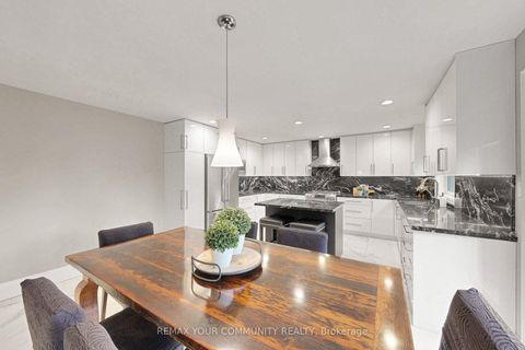 Photo 10 at 186 Wigwoss Drive, East Woodbridge, Vaughan