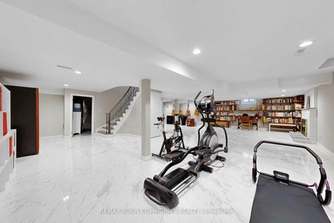 Photo 26 at 186 Wigwoss Drive, East Woodbridge, Vaughan
