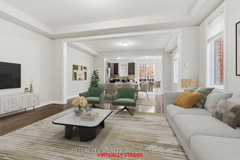 Photo 4 at 34 Alexie Way, Vellore Village, Vaughan