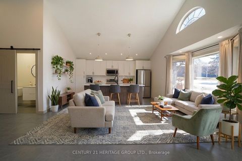 Photo 6 at 236 Simcoe Avenue, Keswick North, Georgina