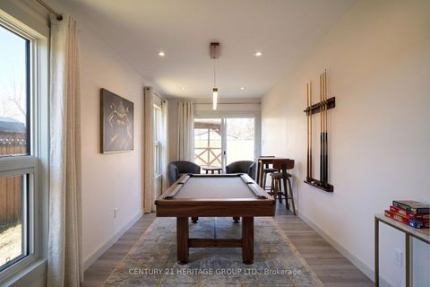 Photo 13 at 236 Simcoe Avenue, Keswick North, Georgina