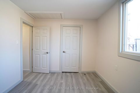 Photo 34 at 236 Simcoe Avenue, Keswick North, Georgina