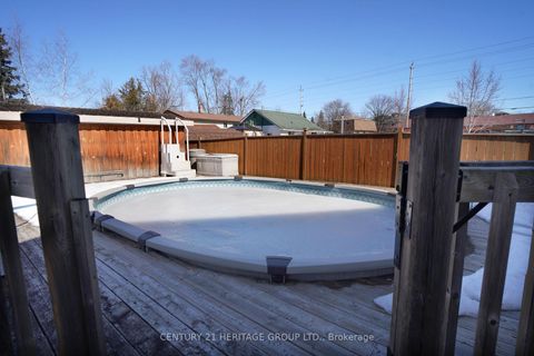 Photo 41 at 236 Simcoe Avenue, Keswick North, Georgina