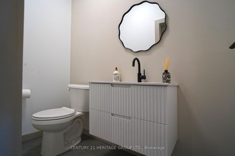 Photo 45 at 236 Simcoe Avenue, Keswick North, Georgina