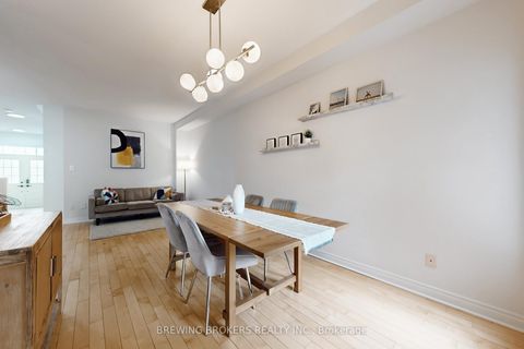 Photo 7 at 346 Thornhill Woods Drive, Patterson, Vaughan