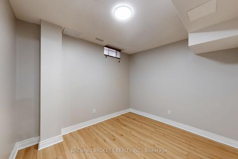 Photo 43 at 346 Thornhill Woods Drive, Patterson, Vaughan