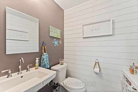 Photo 16 at 82 Nathan Crescent, Painswick South, Barrie