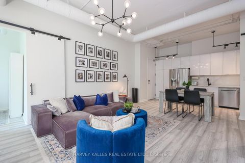 Photo 11 at 412 - 188 Eglinton Avenue E, Mount Pleasant West, Toronto