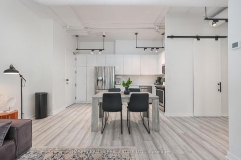 Photo 13 at 412 - 188 Eglinton Avenue E, Mount Pleasant West, Toronto