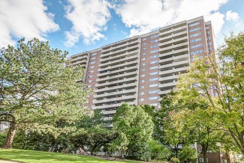 Photo 2 at 1405 - 240 Scarlett Road, Smythe, Toronto