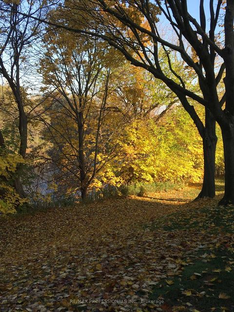 Photo 42 at 1405 - 240 Scarlett Road, Smythe, Toronto