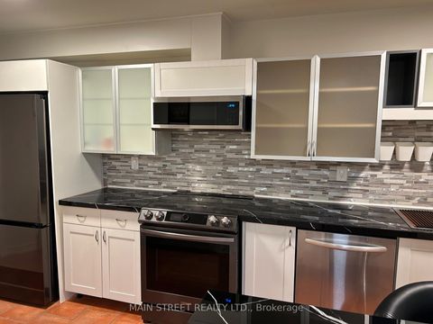 Photo 8 at 156 Observatory Lane, Observatory, Richmond Hill