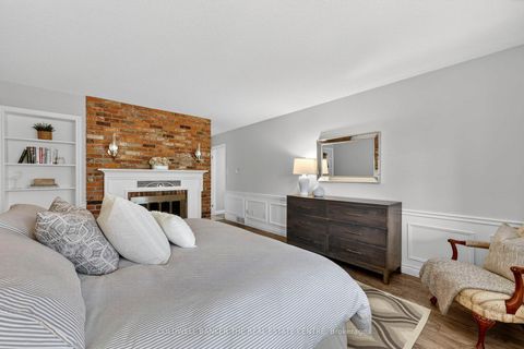 Photo 19 at 172 Millard Avenue, Central Newmarket, Newmarket