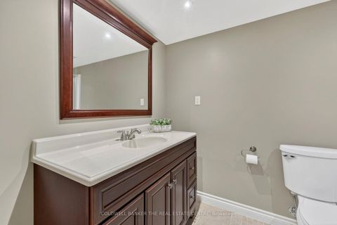 Photo 31 at 172 Millard Avenue, Central Newmarket, Newmarket