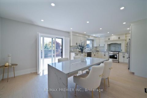 Photo 14 at 157 Jeanne Drive, East Woodbridge, Vaughan