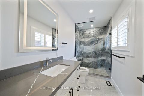 Photo 28 at 157 Jeanne Drive, East Woodbridge, Vaughan