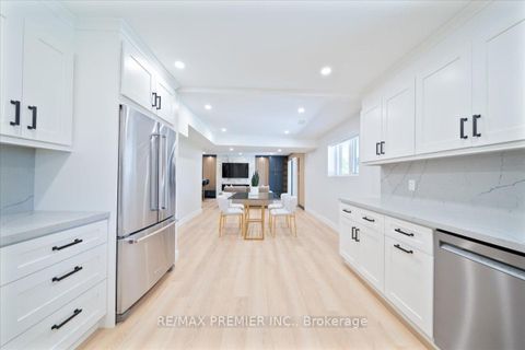 Photo 39 at 157 Jeanne Drive, East Woodbridge, Vaughan