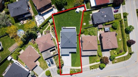 Photo 49 at 157 Jeanne Drive, East Woodbridge, Vaughan