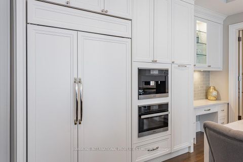 Photo 13 at 21 Hammok Crescent, Bayview Glen, Markham