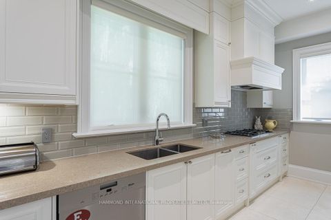 Photo 17 at 21 Hammok Crescent, Bayview Glen, Markham