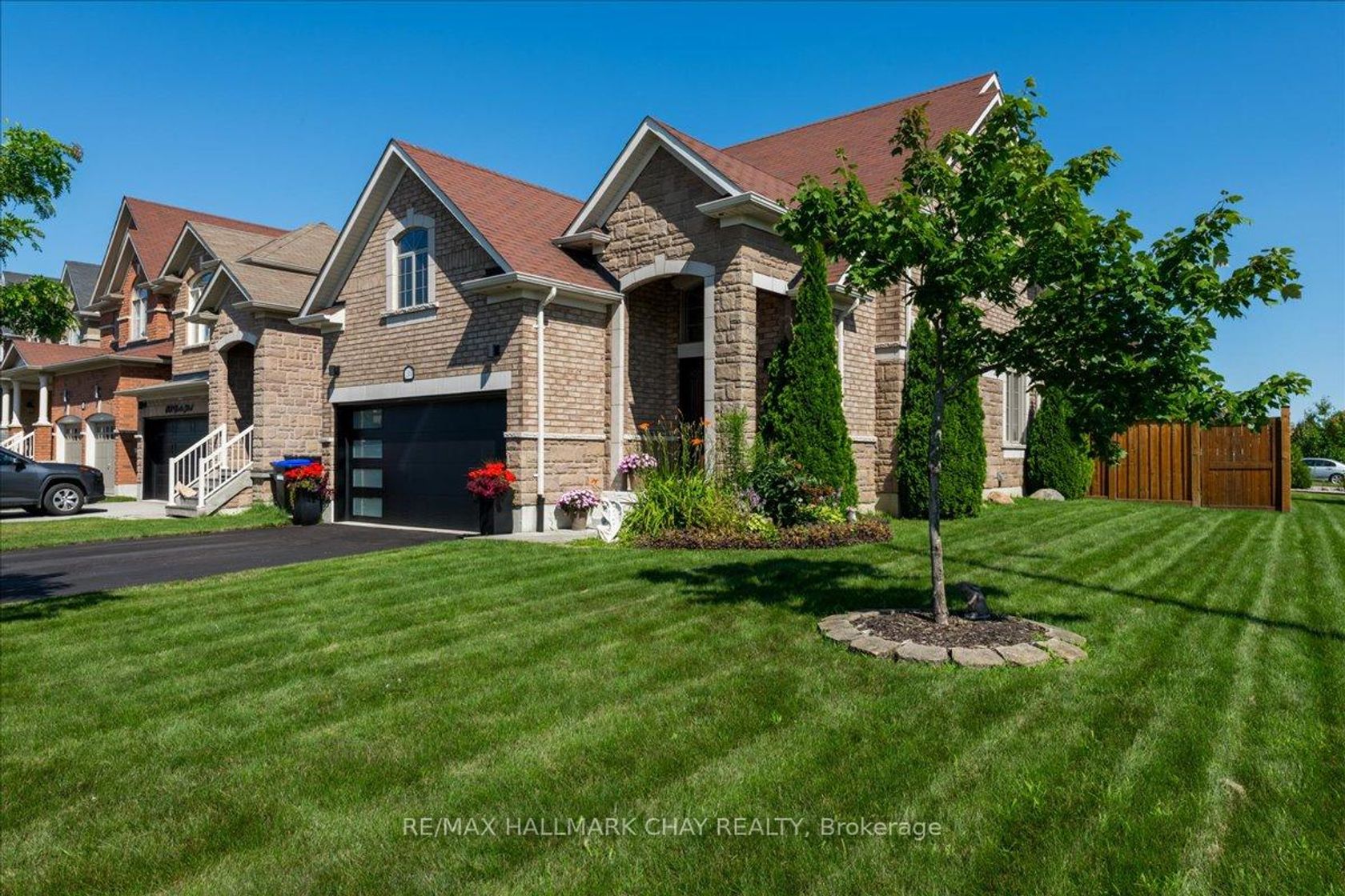 1300 Hunter Street, Alcona, Innisfil photo number 2