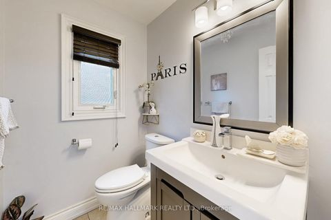 Photo 23 at 87 Autumn Way, Aurora Heights, Aurora