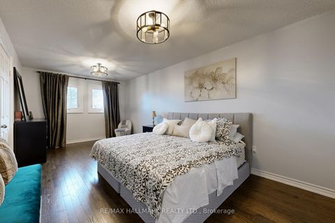 Photo 26 at 87 Autumn Way, Aurora Heights, Aurora