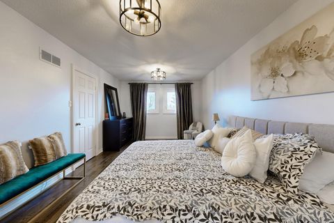 Photo 27 at 87 Autumn Way, Aurora Heights, Aurora