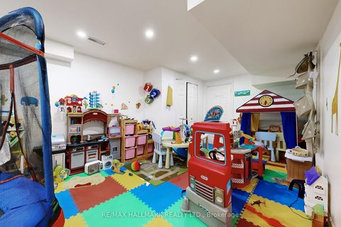 Photo 41 at 87 Autumn Way, Aurora Heights, Aurora