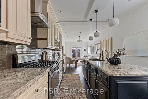 Photo 11 at 126 Dovercourt Road, Bellwoods, Toronto