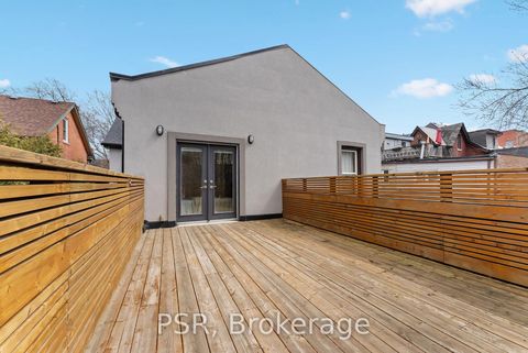 Photo 26 at 126 Dovercourt Road, Bellwoods, Toronto