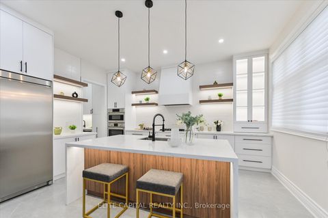 Photo 3 at 33 Straw Cutter Gate, Patterson, Vaughan