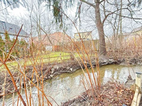 Photo 7 at 83 Temperance Street, Aurora Village, Aurora