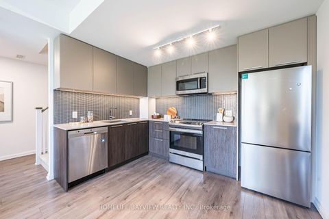 Photo 6 at 24 - 10 Brin Drive, Humber Valley, Toronto