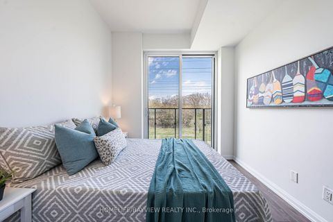 Photo 26 at 24 - 10 Brin Drive, Humber Valley, Toronto